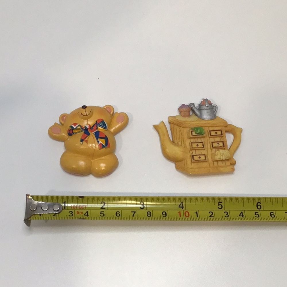 💚 Assorted Fridge Magnets 9pc. - Picture 10 of 13